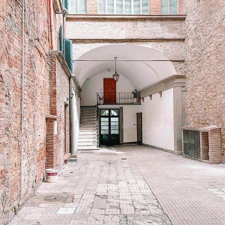 Attico Il Magnifico Volterra公寓 外观 照片